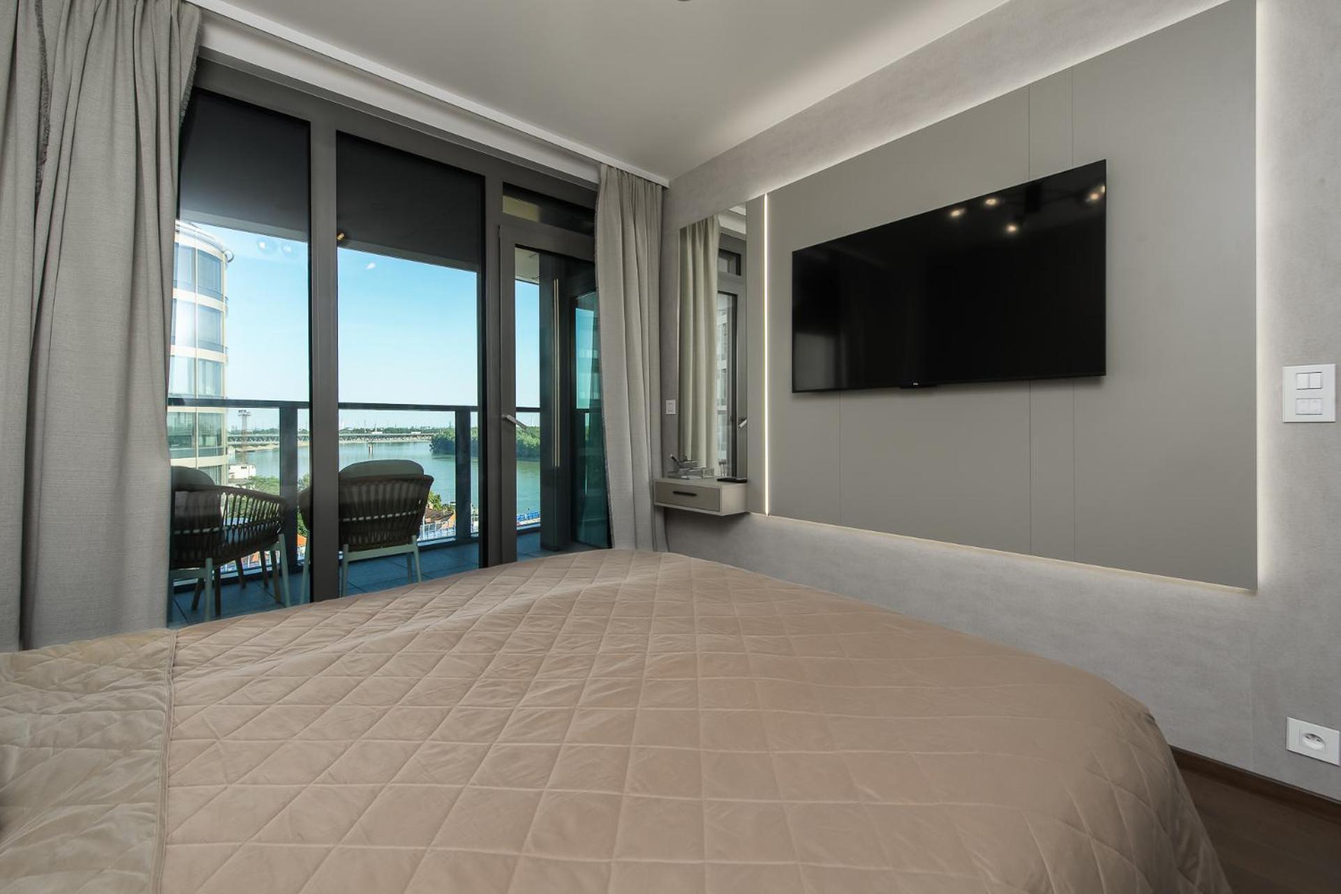 Nikas Eurovea Apartments - Free Parking Братислава Екстер'єр фото