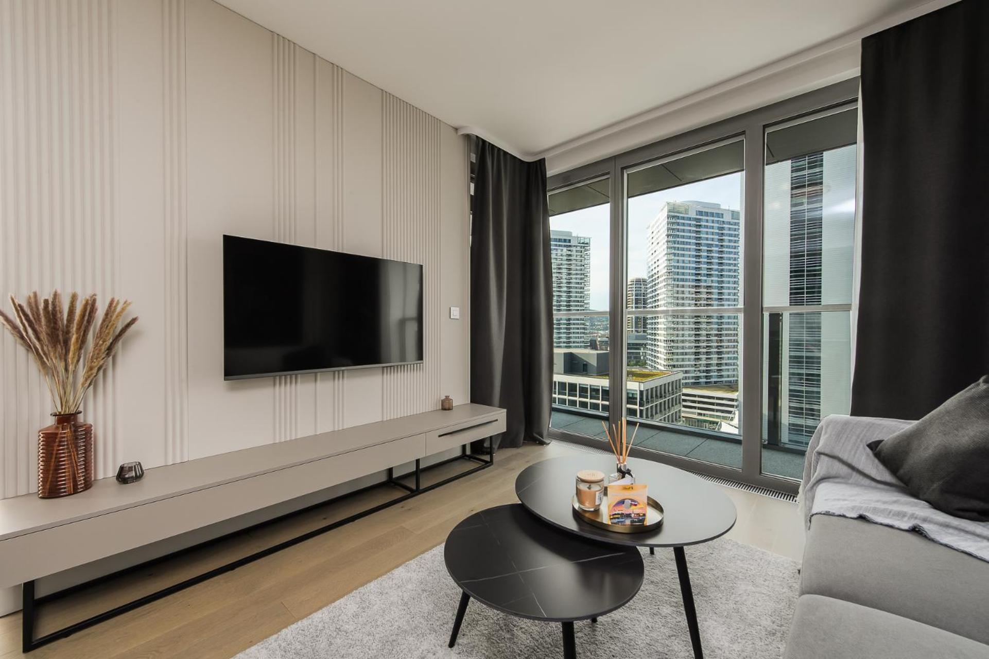 Nikas Eurovea Apartments - Free Parking Братислава Екстер'єр фото