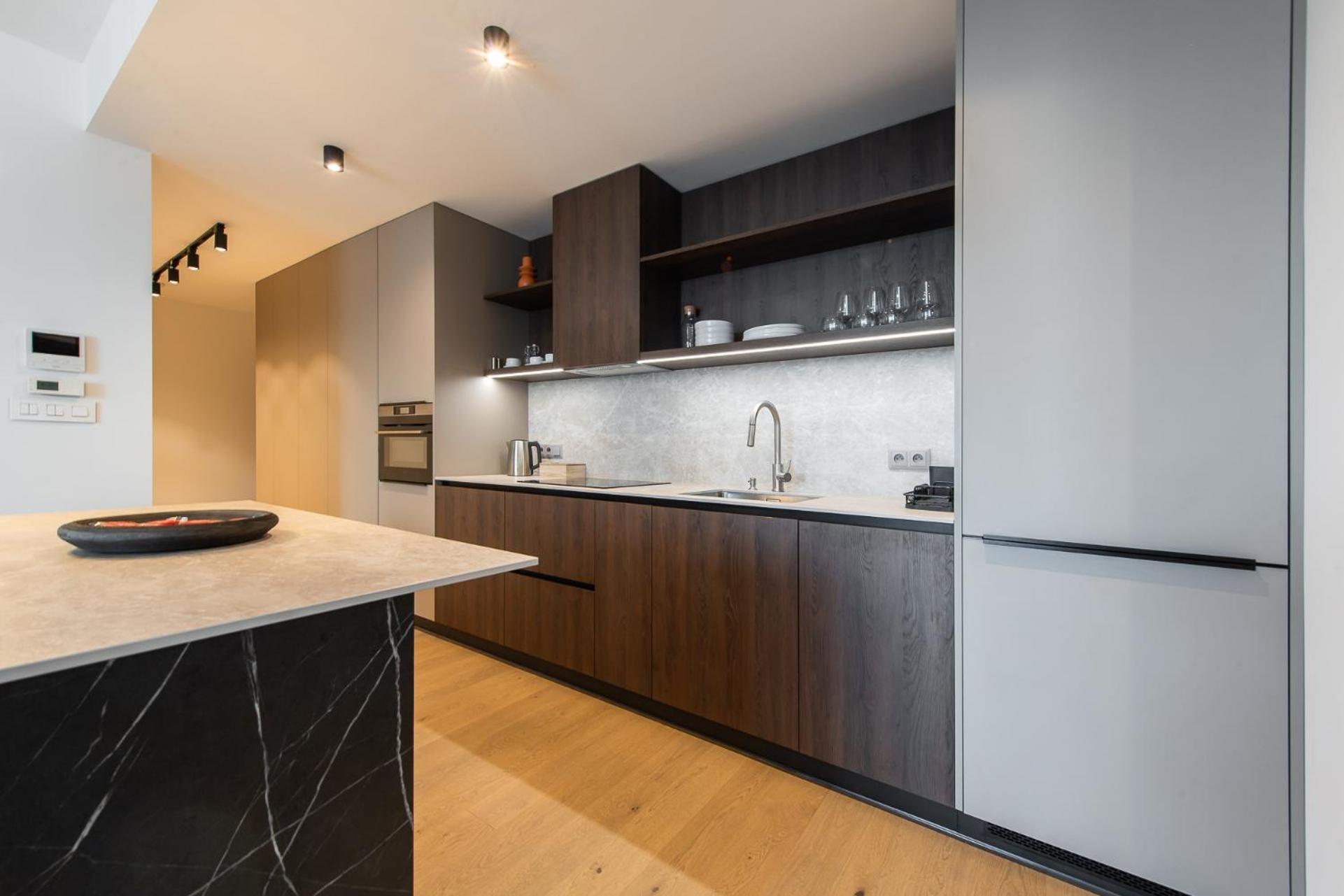 Nikas Eurovea Apartments - Free Parking Братислава Екстер'єр фото